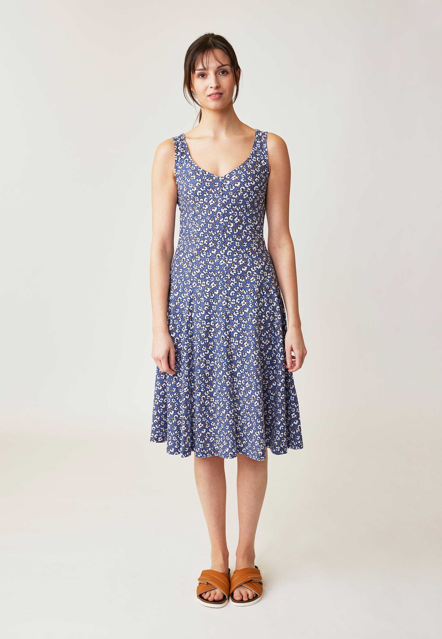 Robe à bretelles, modèle Finna