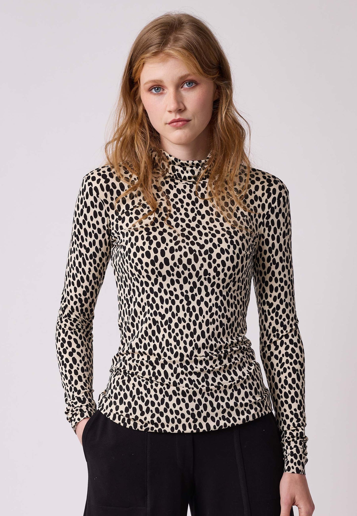 Roll-neck sweater, model Anna