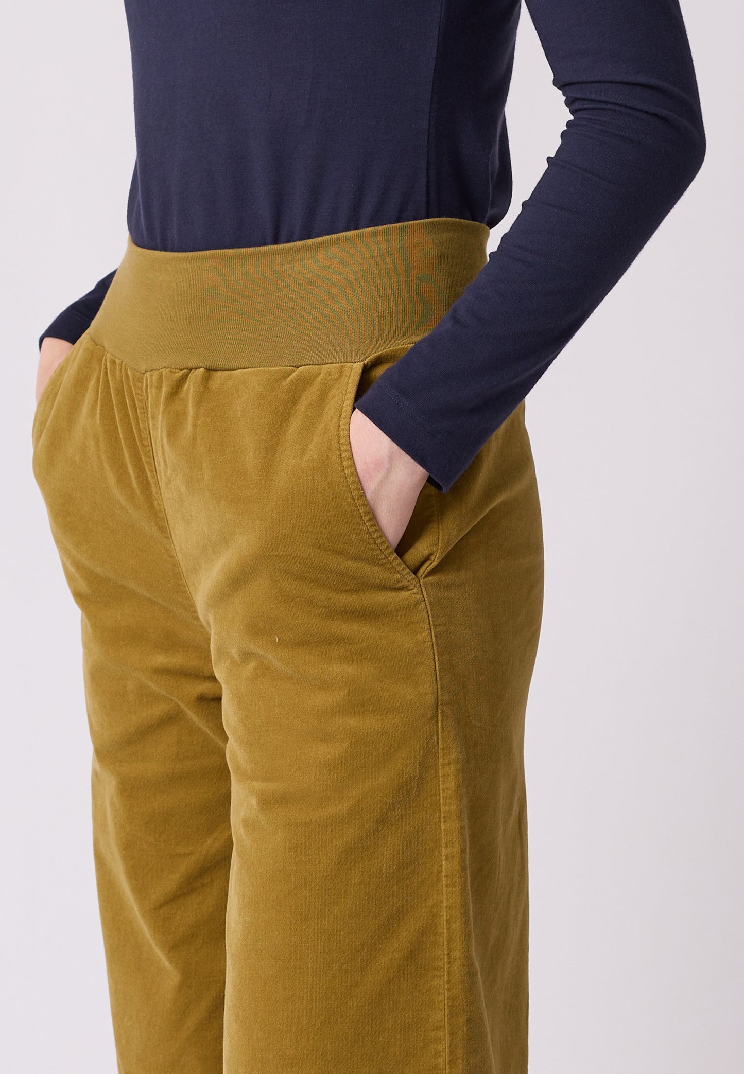 Pants, model Kira