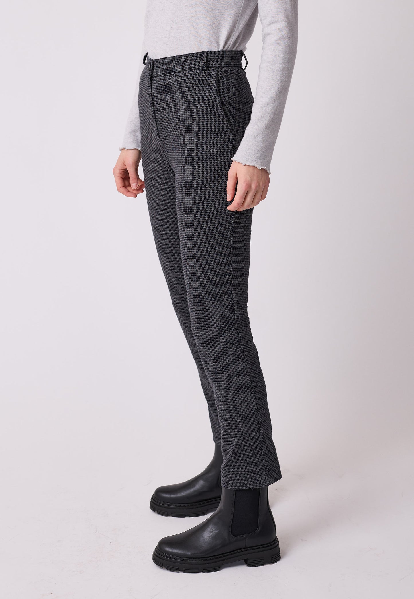 Trousers, model Eveline