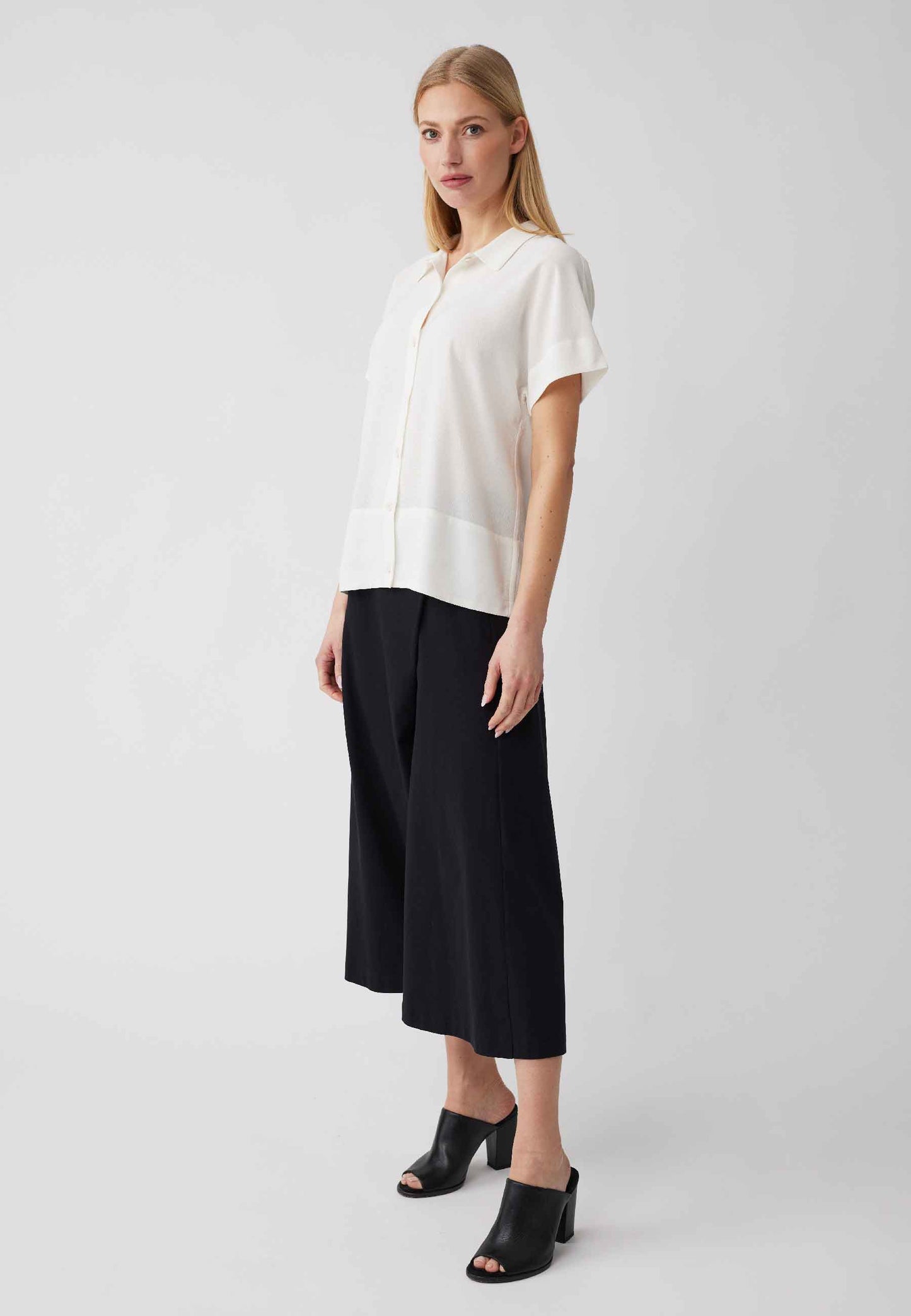 Blouse, model Elenora
