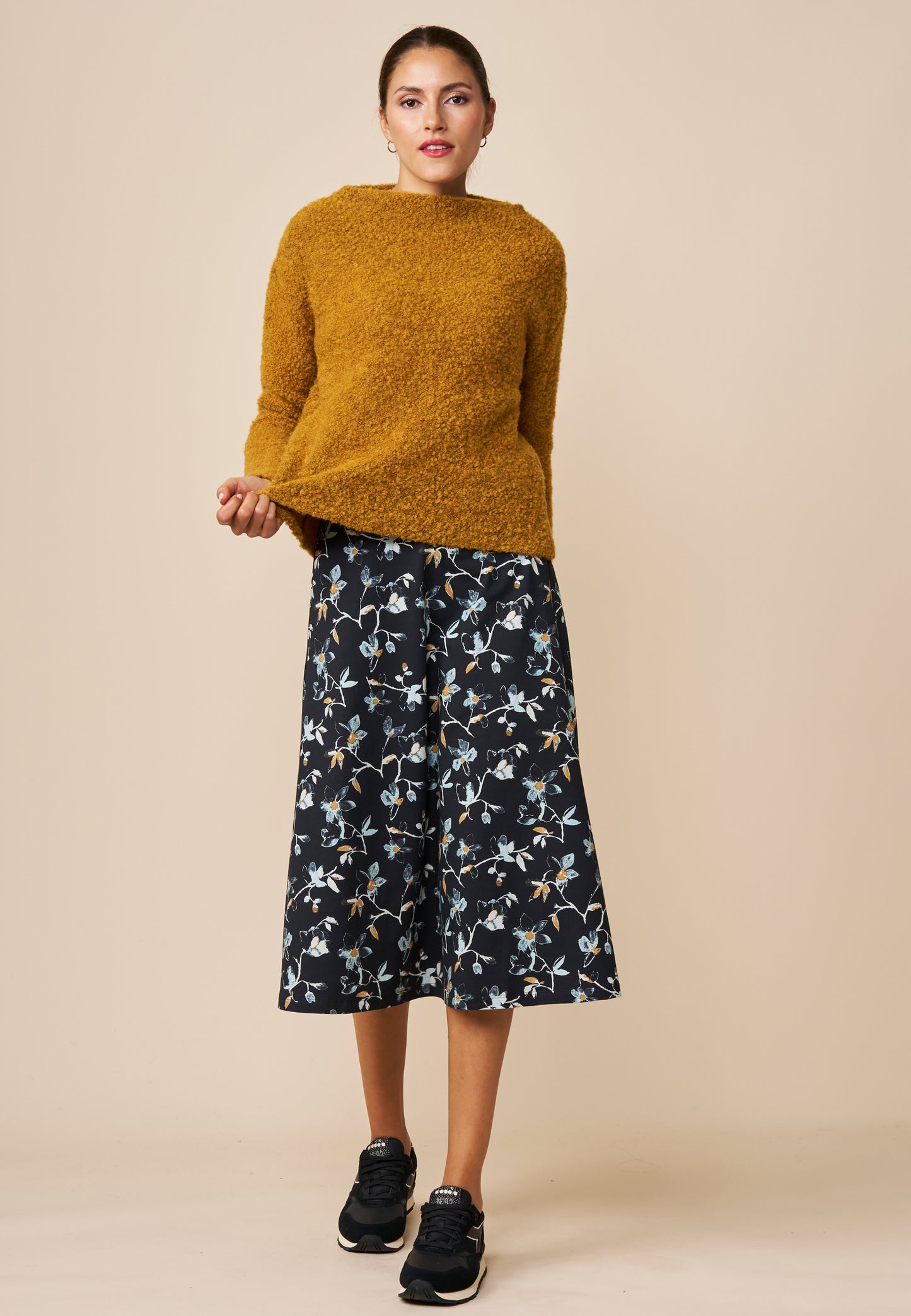 pullover-boucle-damen-braun-bio-wolle