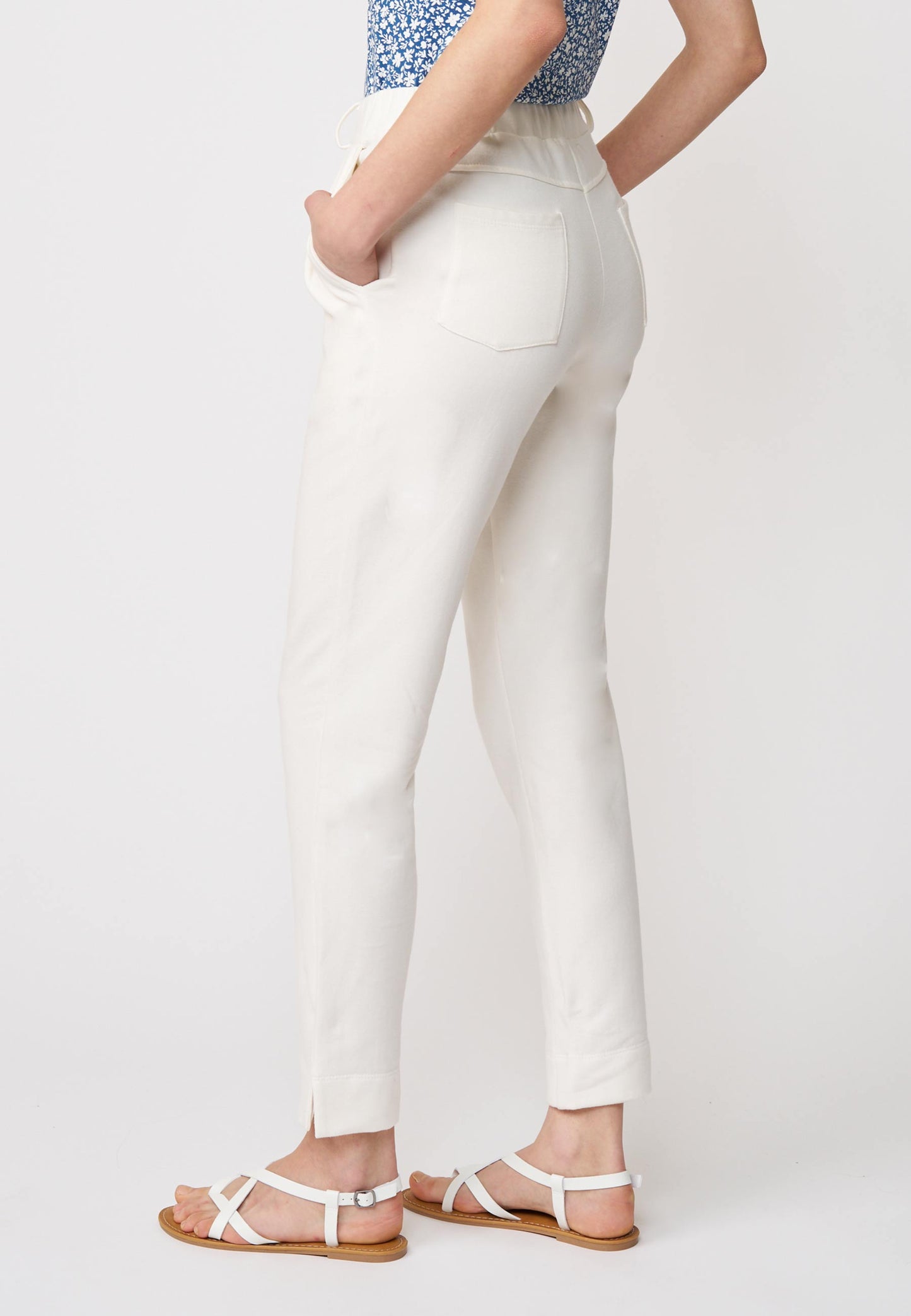 Trousers, model Utta