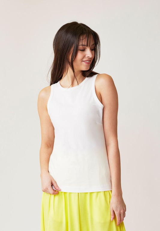 Top, model Daria