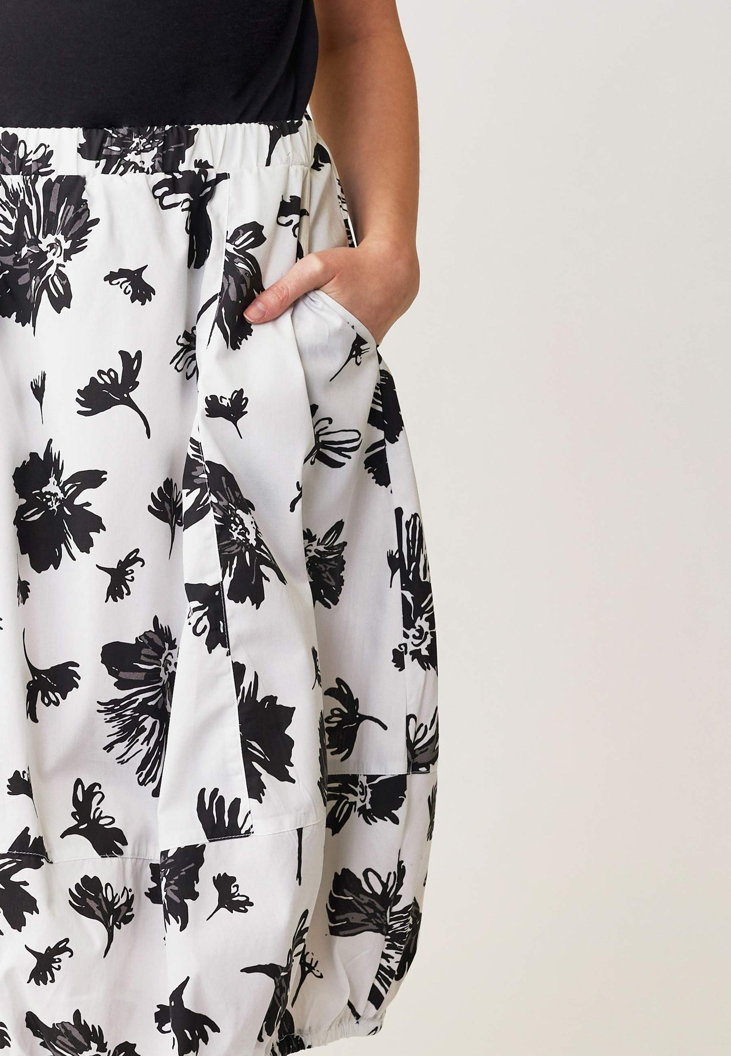Skirt, model Jala