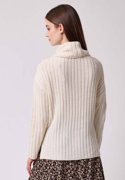 Sweater, model Jana