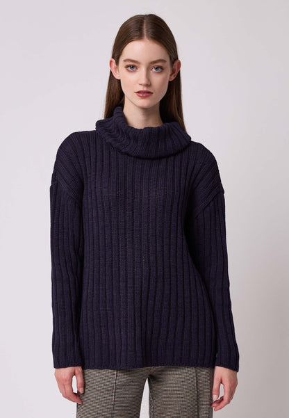 Sweater, model Jana