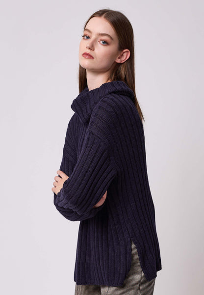 Sweater, model Jana