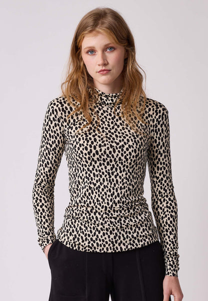Roll-neck sweater, model Anna