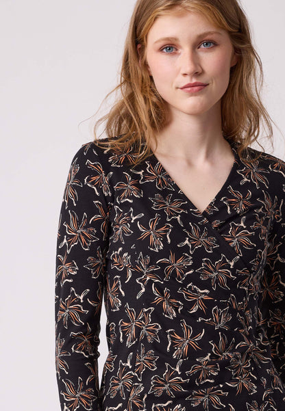 Wrap shirt, model Miri