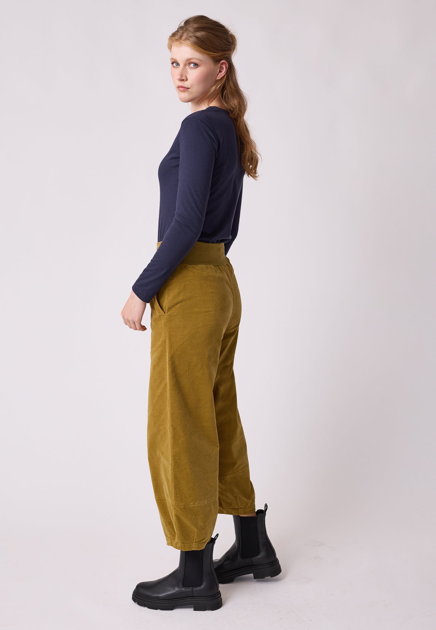Pants, model Kira