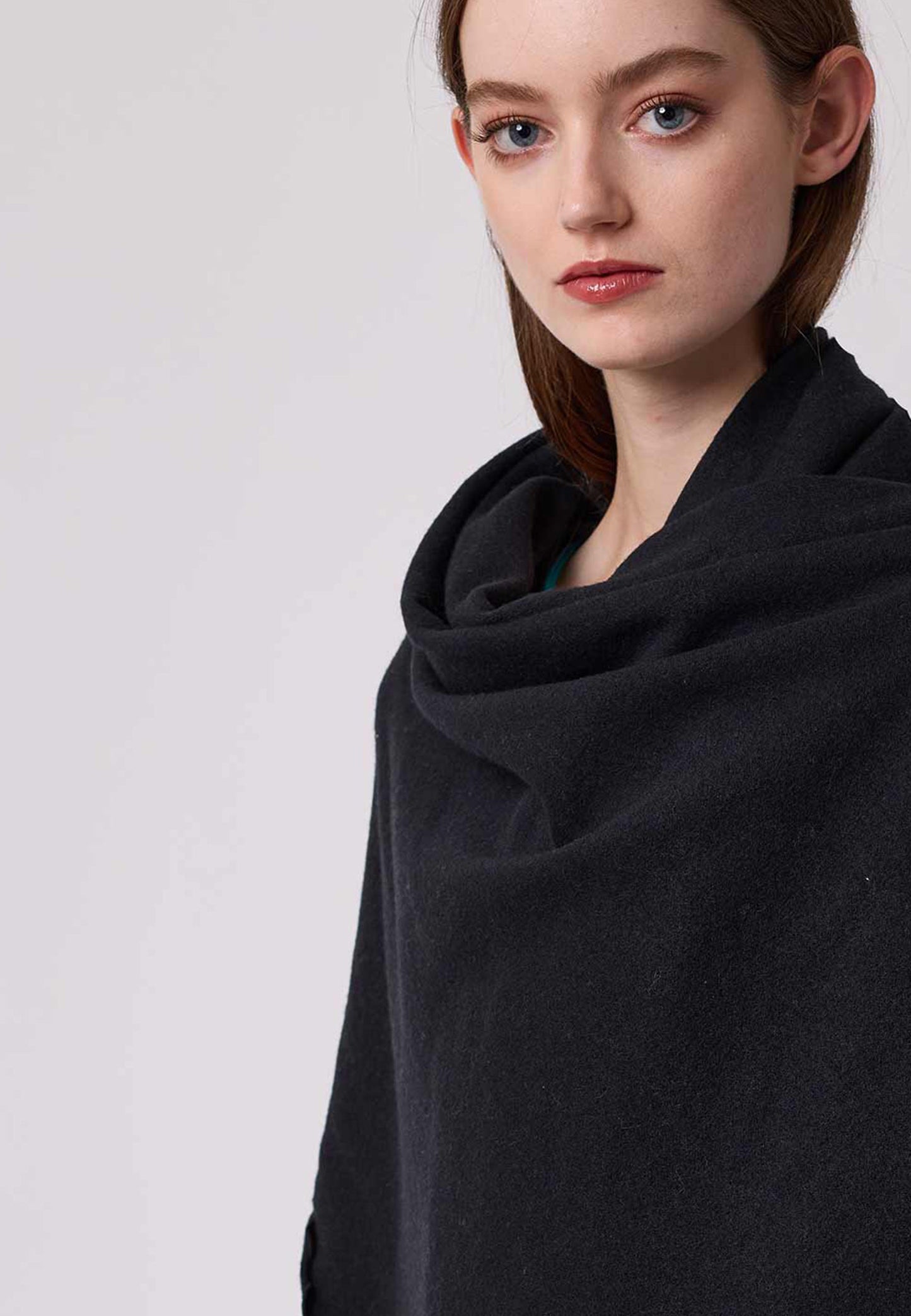 Scarf, model Blanka