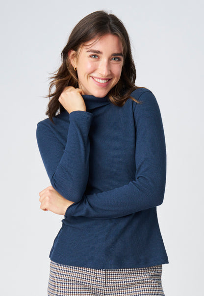 Roll-neck sweater, model Kaja