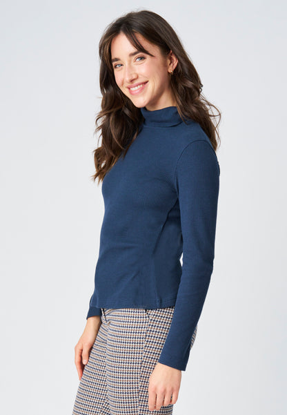 Roll-neck sweater, model Kaja