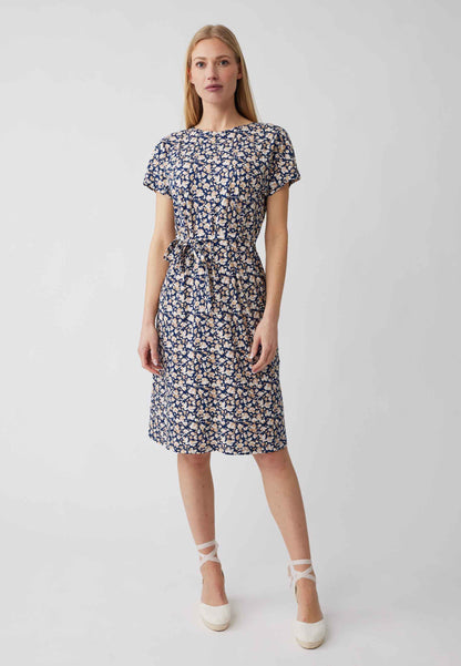 Dress, model Salma