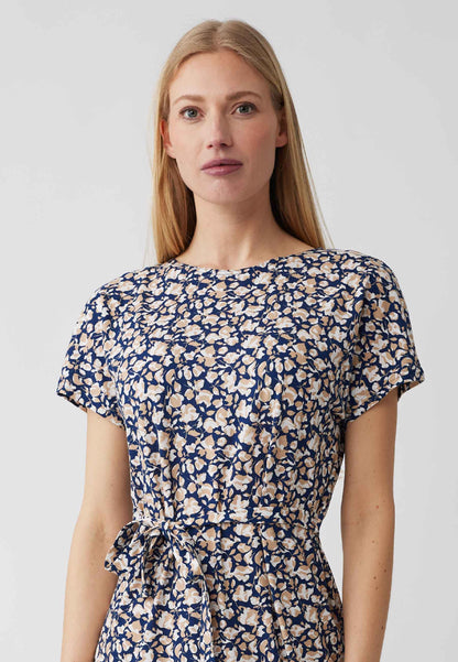 Dress, model Salma