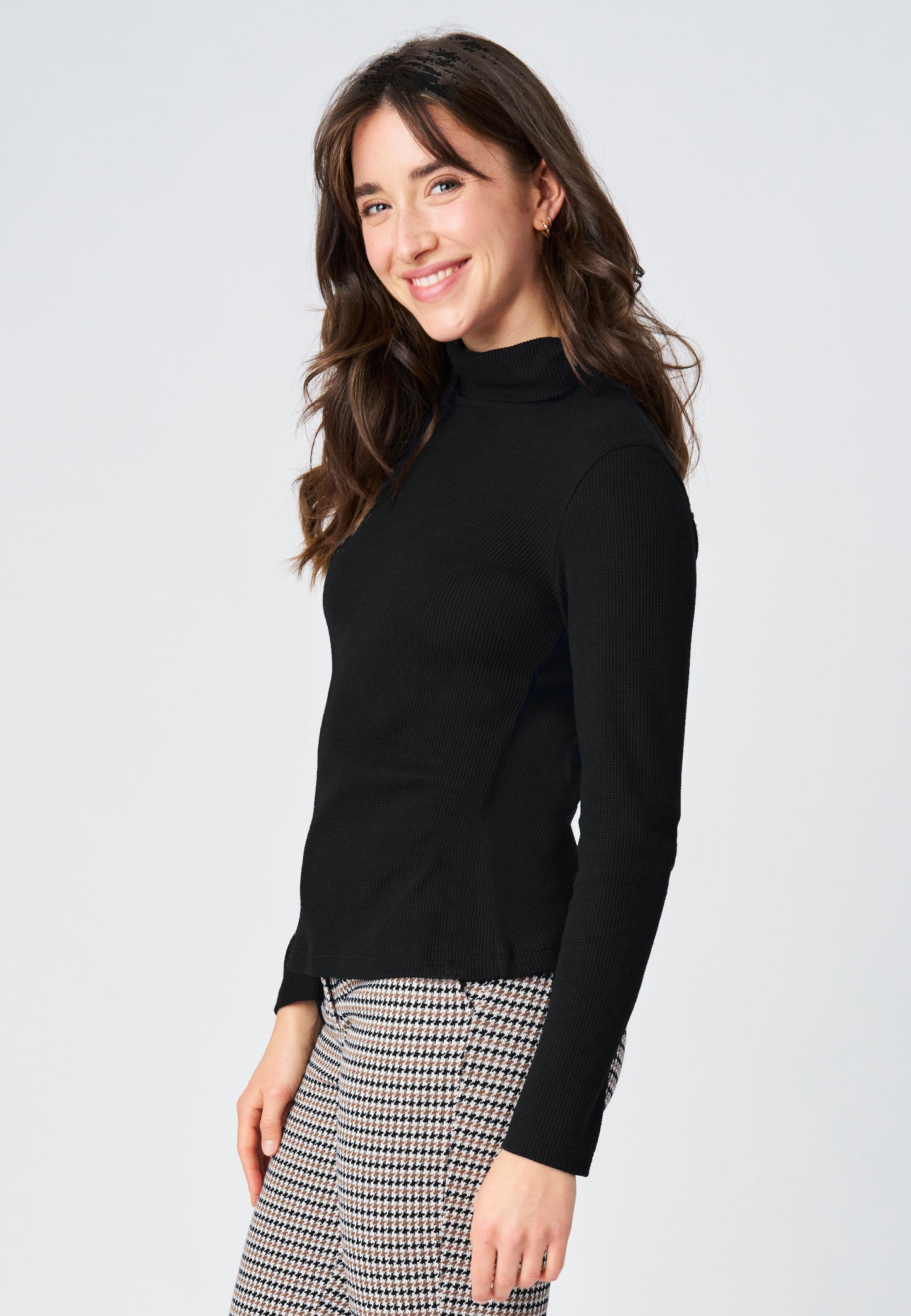 Roll-neck sweater, model Kaja