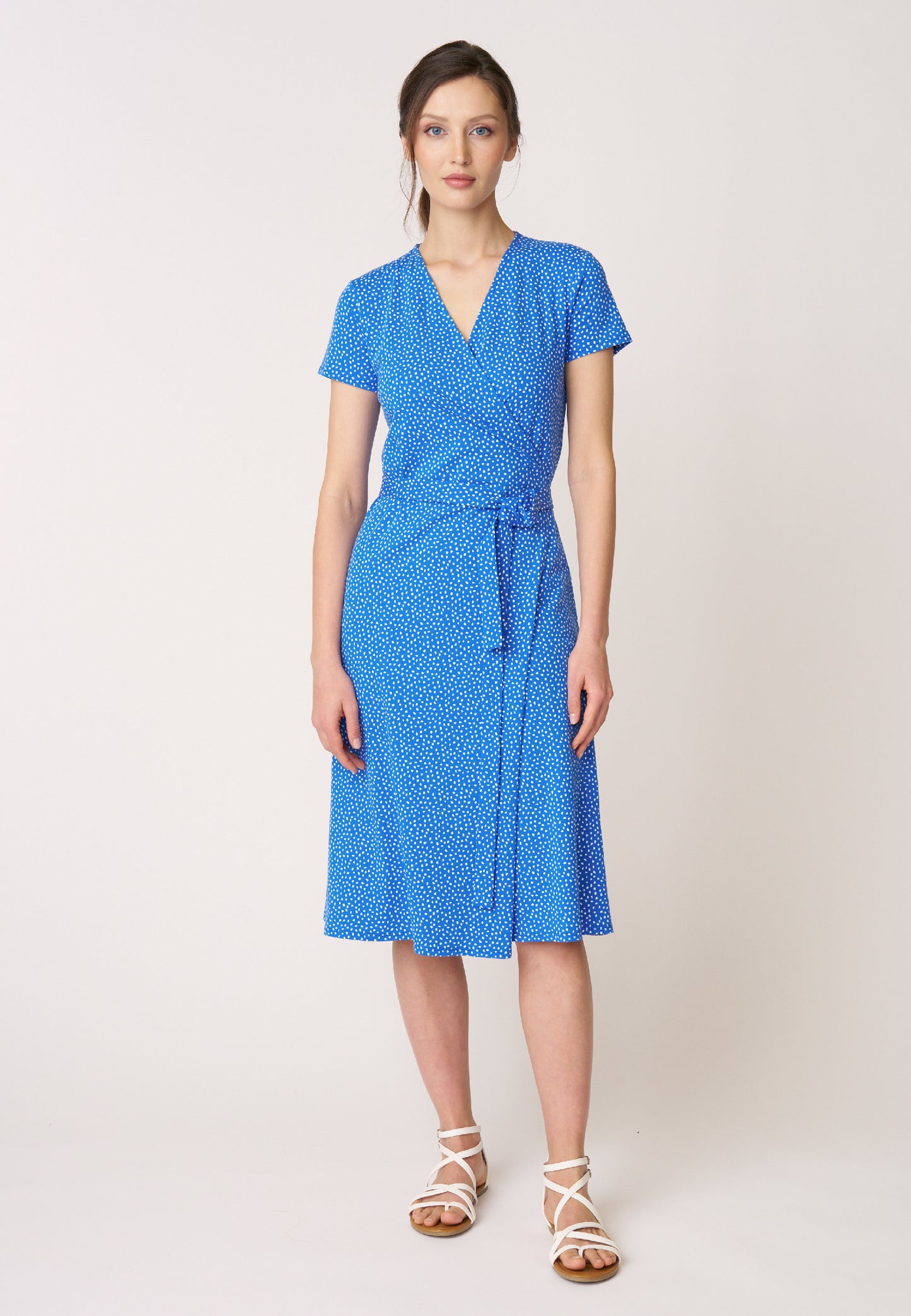 Wrap dress, model Claire