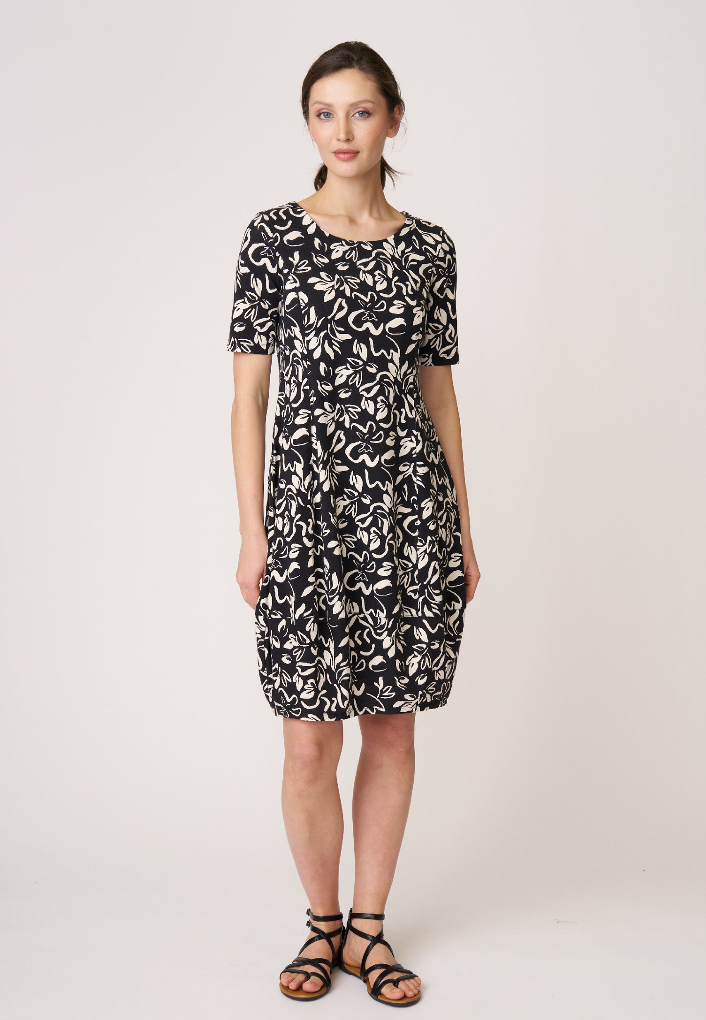 Kleid, Modell Miju