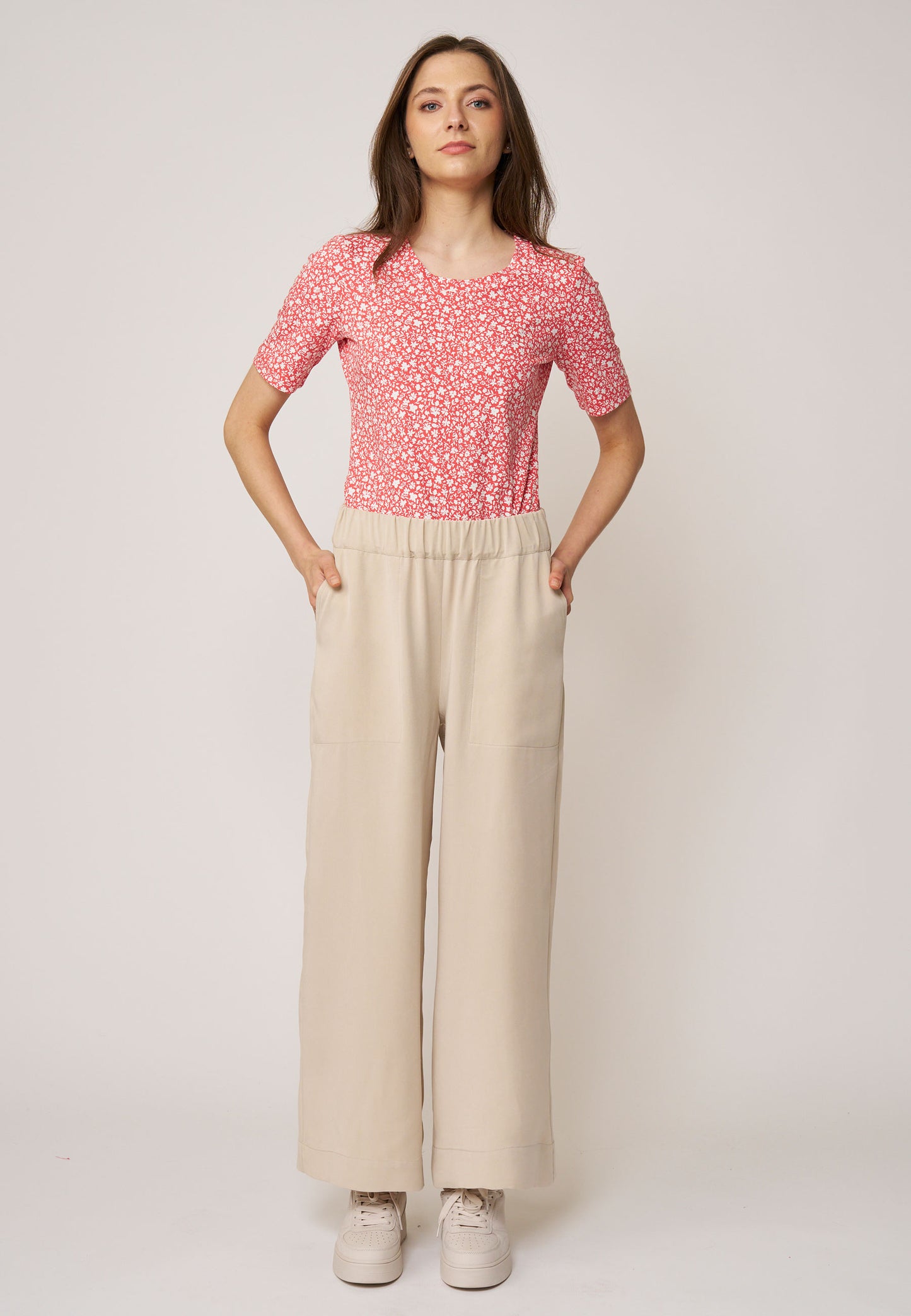 Trousers, Jarina style