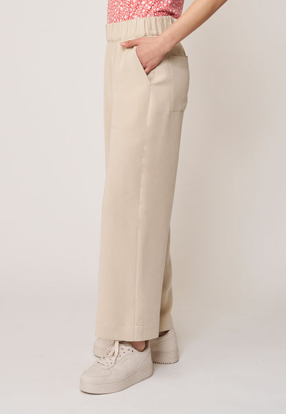 Trousers, Jarina style