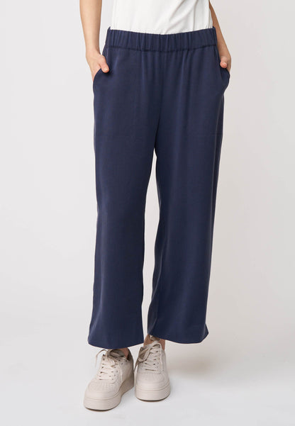 Trousers, Jarina style