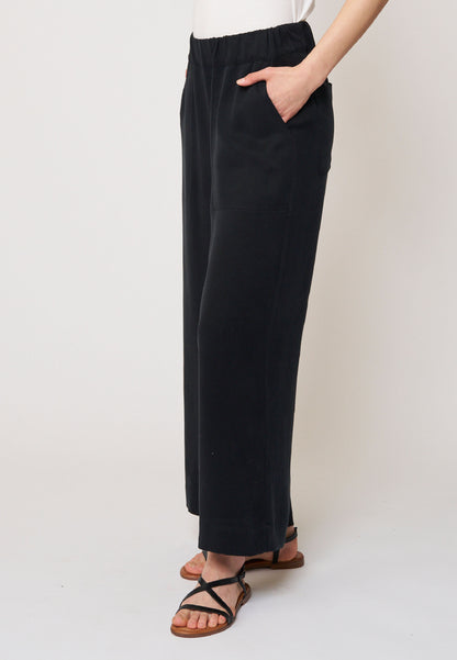 Trousers, Jarina style