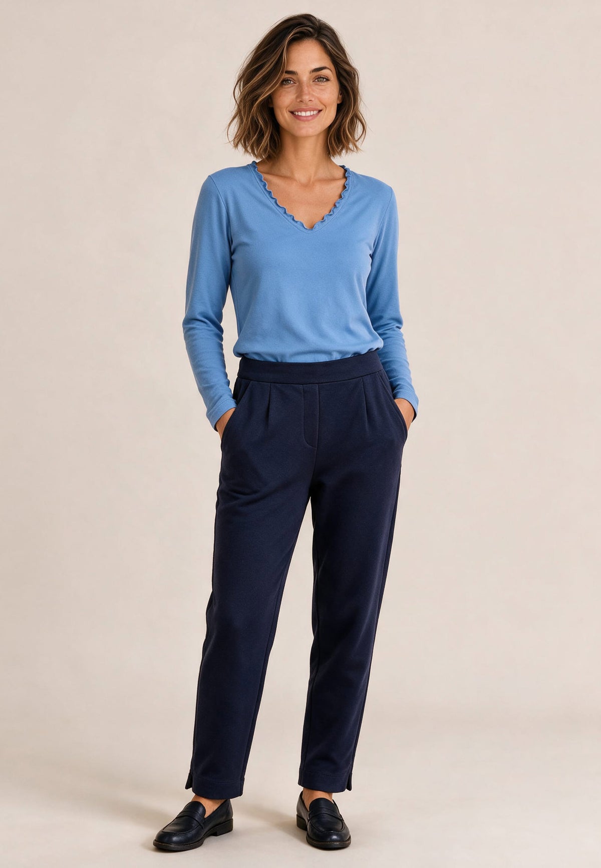 Trousers, style Regina