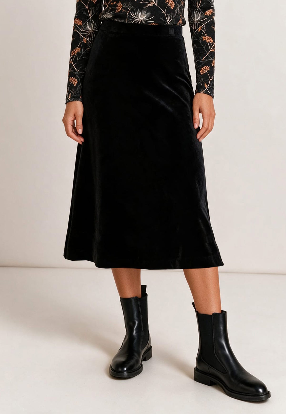 Skirt, Model Tess