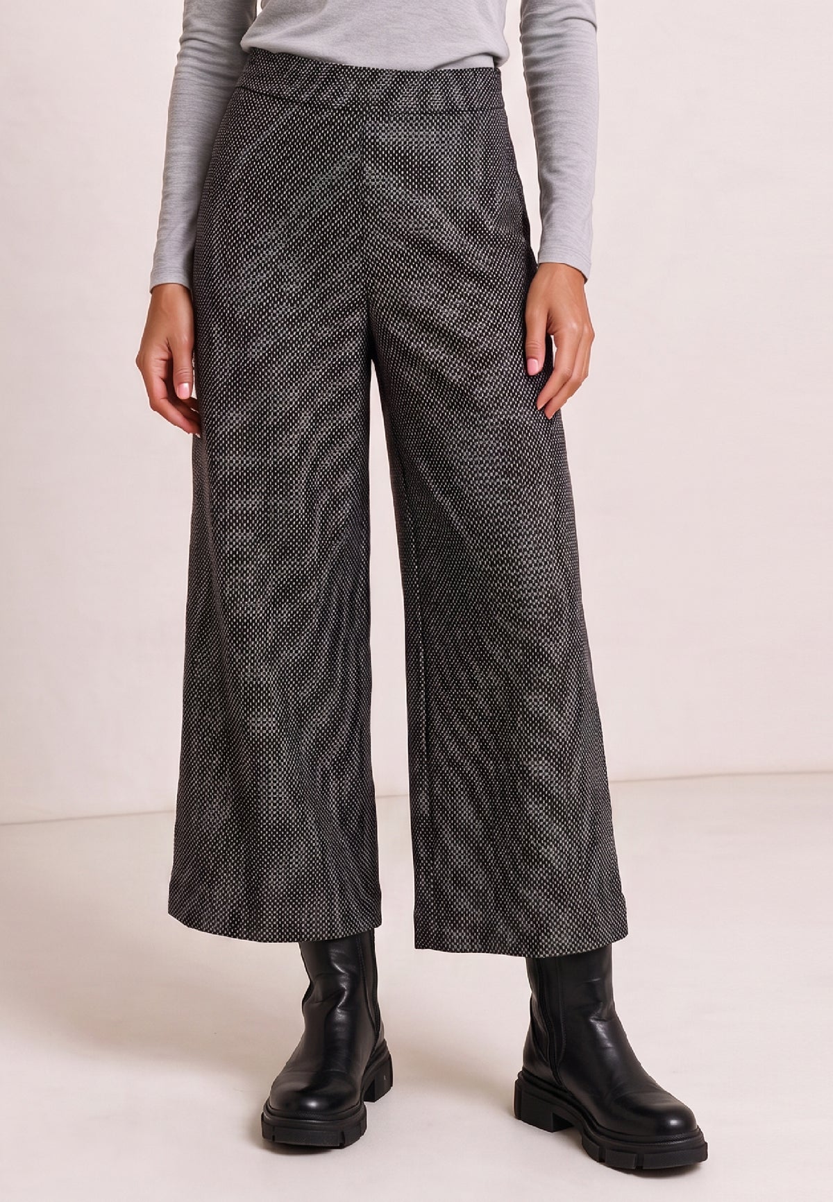Culotte, Samara model