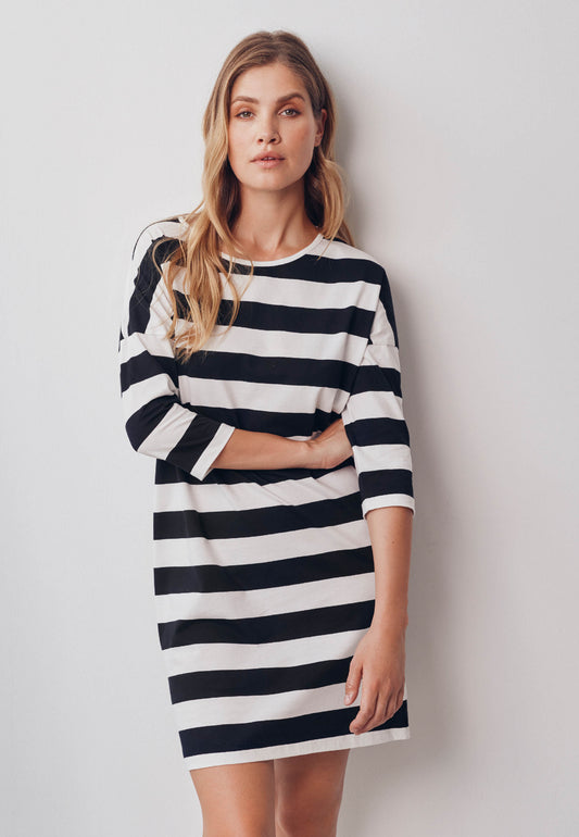 Long shirt, model Luna