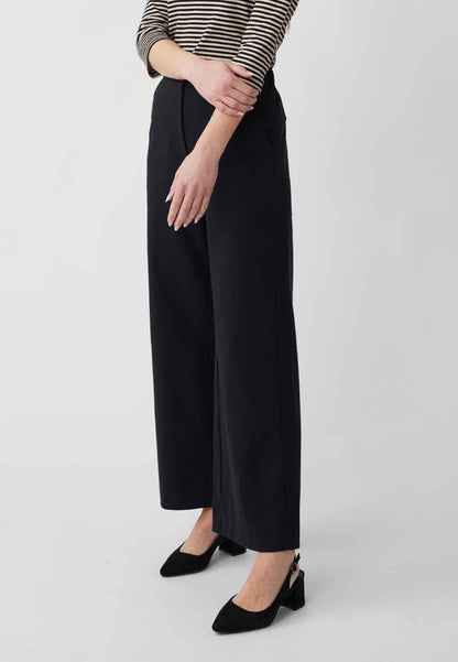 Trousers, model Susana