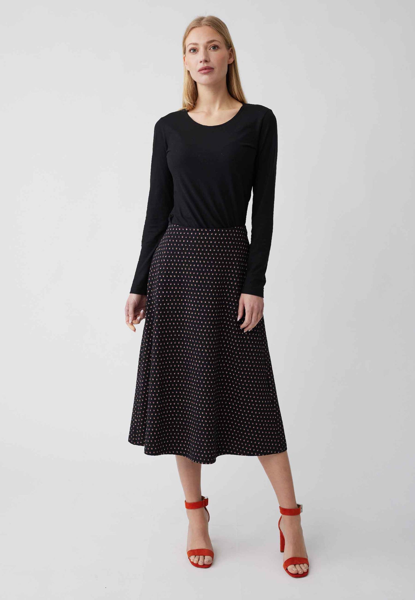Skirt, model Dilek