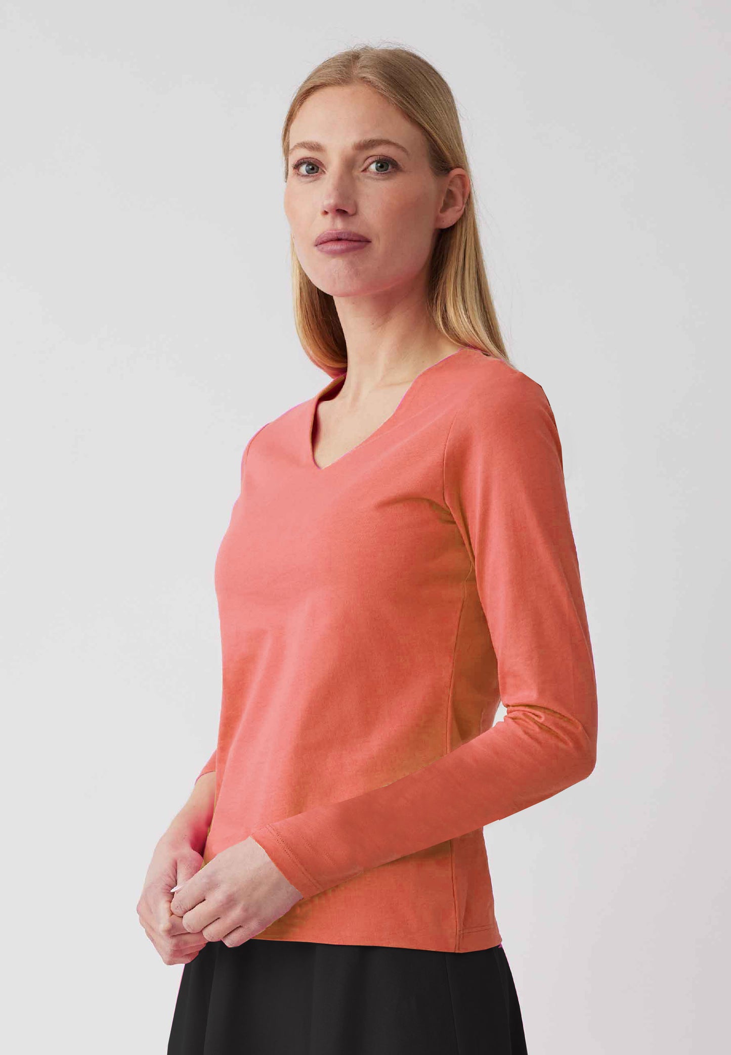 Chemise col V, modèle Mara